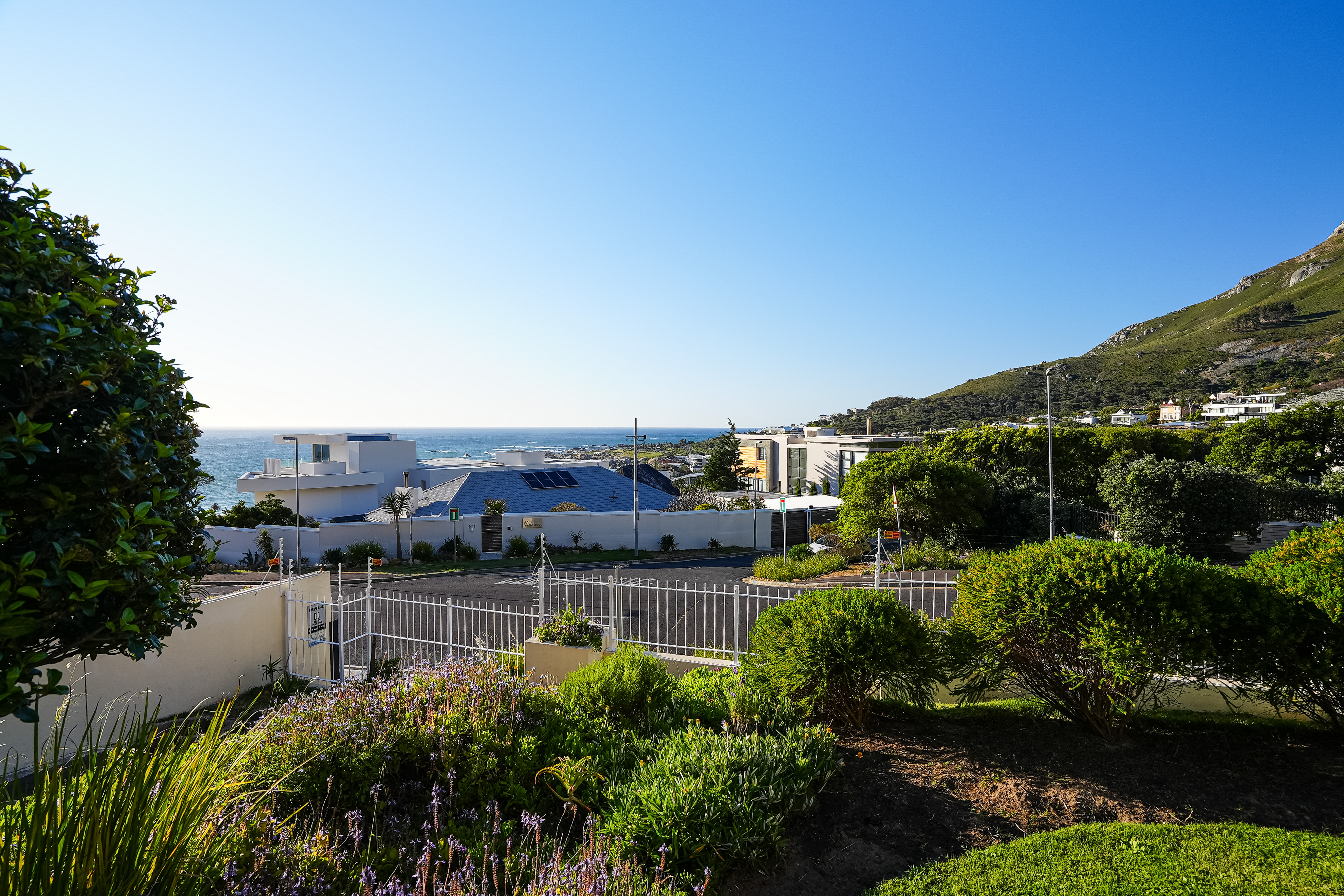 2 Bedroom Property for Sale in Camps Bay Western Cape